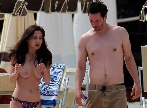 China Chow topless with Keanu