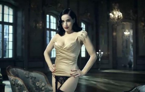 VIDEO PHOTOS Dita Von Teese in a sexy Perrier commercial Starcasmnet