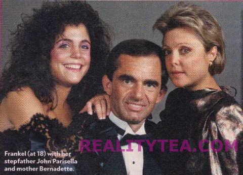 Old photo of Bethenny Frankel with her mother Bernadette Parisella and stepfather John Parisella