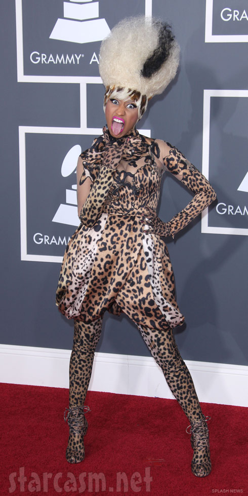 PHOTOS Nicki Minaj at 2011 Grammy Awards red carpet Starcasm.net