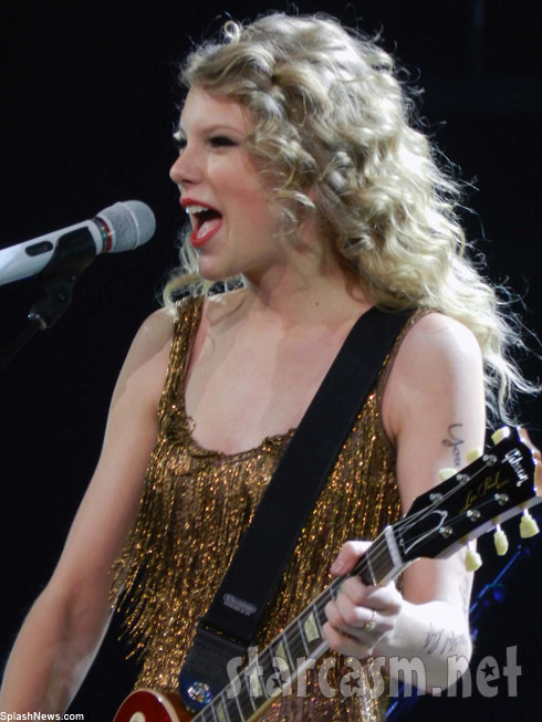Taylor Swift Guitar Picks. Artist taylor pick stop
