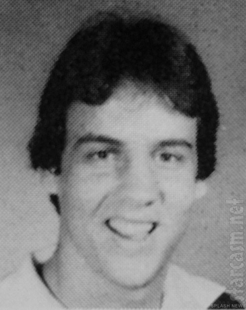 Photo of Chris Christie in high school - Chris_Christie_high_school_yearbook_photo