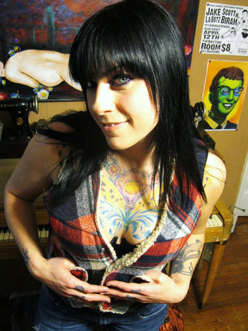 American Pickers Danielle Colby Cushman sexy tattoo photo