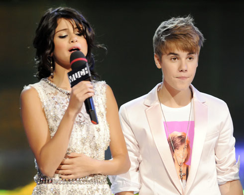 Selena Gomez Baby Pictures on Report  Selena Gomez Leaves Justin Bieber Following Baby Scandal