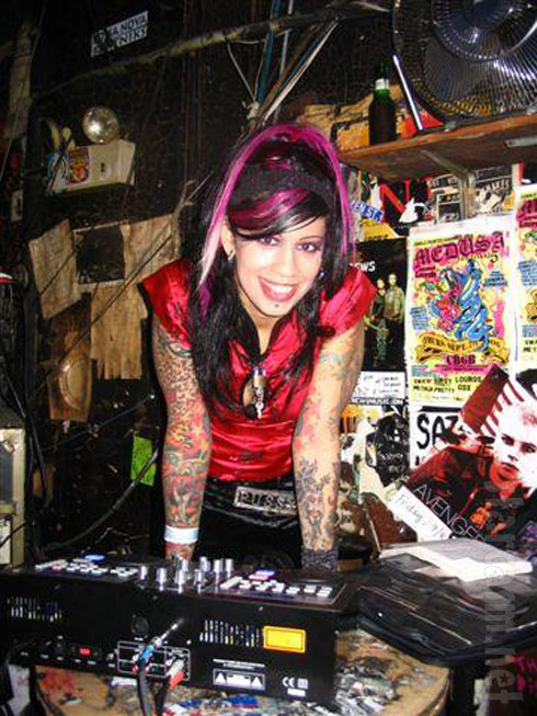 Videos Jenn Arroyo Of Big Brother 14 Rocking Out With Kittie And