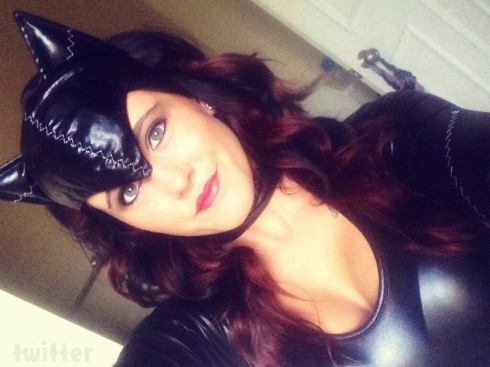 Jenelle_Evans_Halloween_2013_Catwoman_co