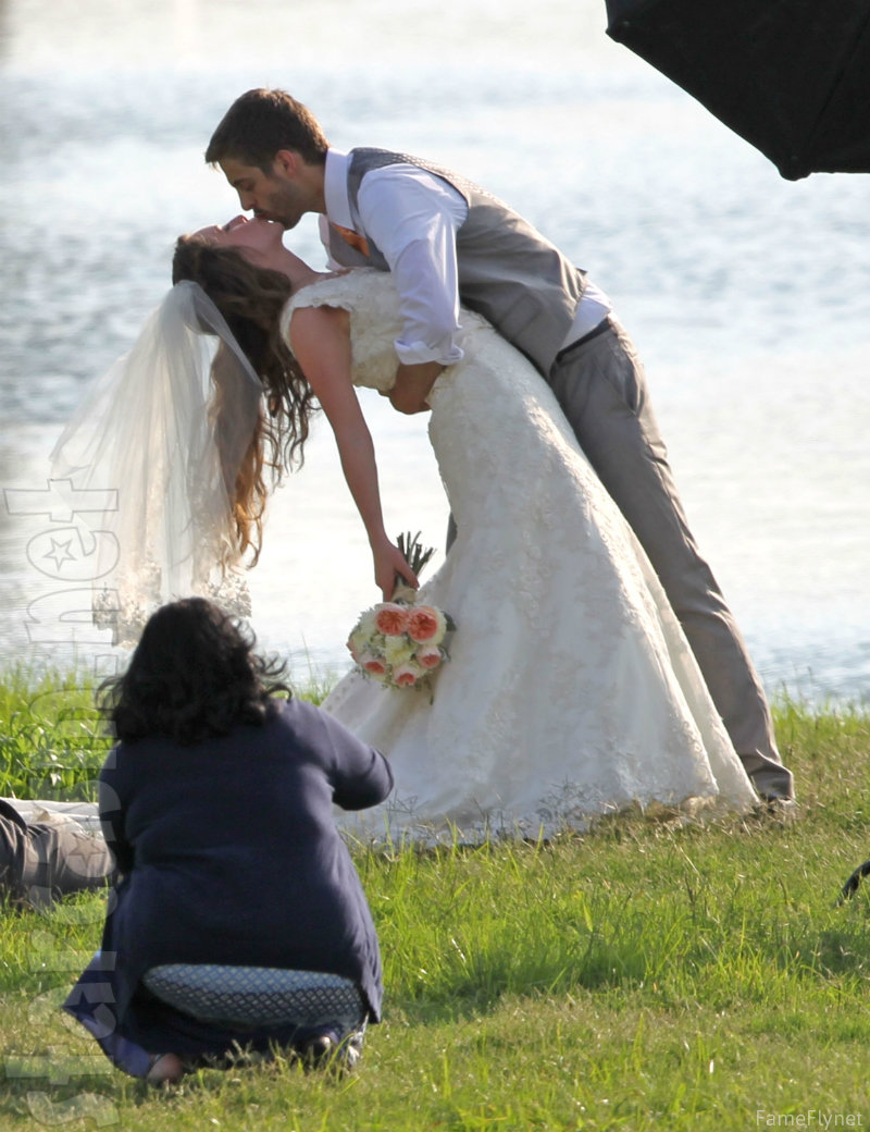 Derick Dillard and Jill Duggarâ€™s wedding photos and details