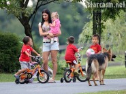 Jon Gosselin and babysitter girlfriend Stephanie Santoro spend a nice day in the park with the children.