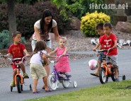 Jon Gosselin and babysitter girlfriend Stephanie Santoro spend a nice day in the park with the children.