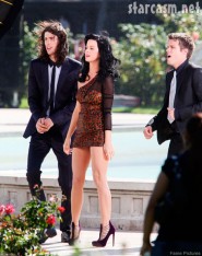 Katy Perry gets wet and wild in a fountain during shooting of the video for 'Starstruck'