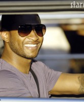 PHOTOS - Usher always looks like he's in a music video ...