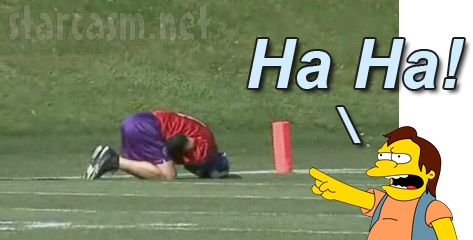 Brett Favre gets hit in the nuts by a football