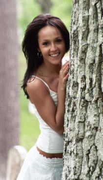 Ashley Hebert from season 15 of The Bachelor with Brad Womack