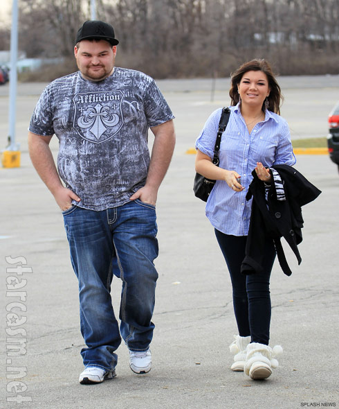 Gary Shirley and Teen Mom Amber Portwood walk happily together
