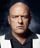 Hank Schrader in Breaking Bad Season 4 cast photo