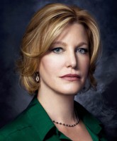 Skyler White in Breaking bad Season 4 cast photo