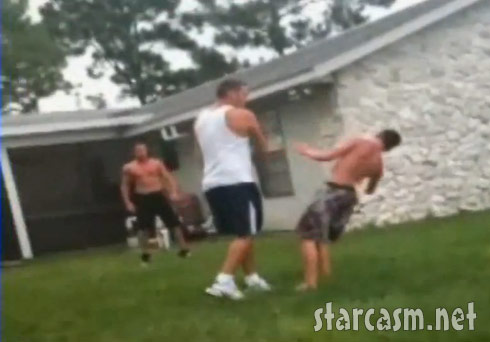 Video Florida Father Beats 16 Year Old In Arranged Backyard Fight