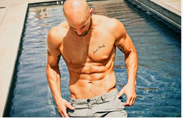 Glenn Pakulak, Most Eligible Dallas, Modeling, NFL punter, Oakland Raiders