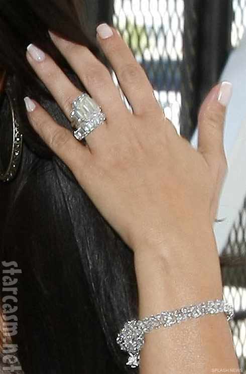 Kim_Kardashian_wedding_ring
