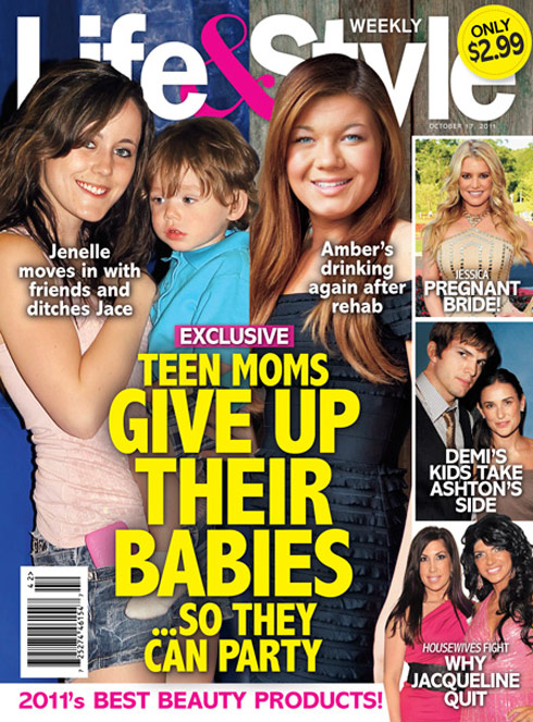 Jenelle Evans and Amber Portwood on the cover of Life and Style October 10 2011