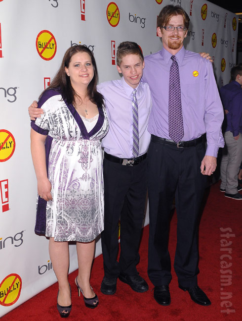 Alex from Bully with his parents
