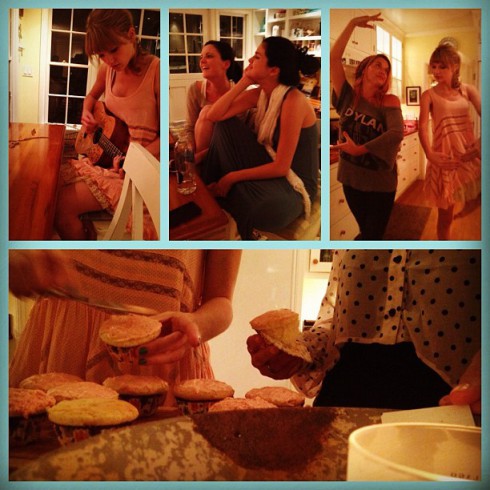 Selena Gomez and taylor swift BFF - best friends