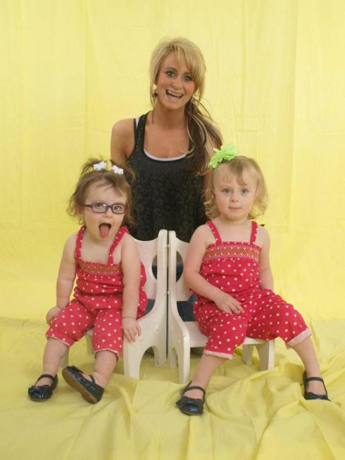 Teen Mom 2 Leah Messer and her twin daughters Aliannah and Aleeah