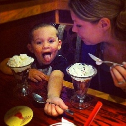 'Teen Mom 2' star Kail Lowry wearing an engagement ring