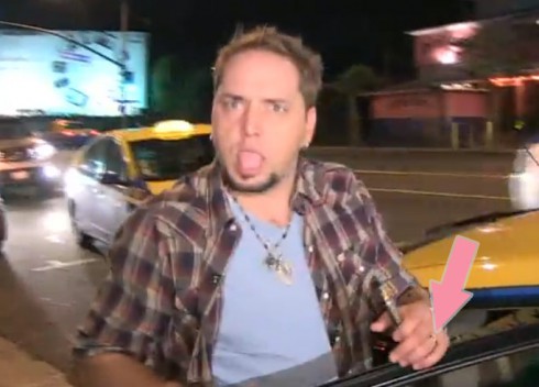 Jason Aldean's cheating walk of shame
