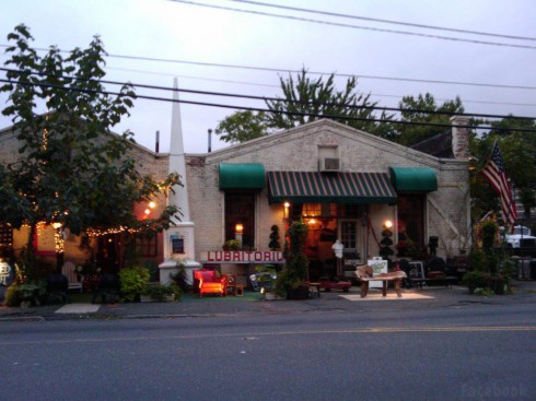 Storage Wars New York Chris Morelli and Tad Eaton's store The Frayed Knot in Hoboken NJ