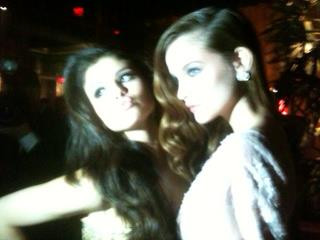 Photo Barbara Palvin Selena Gomez Together Did Barbara Break Up Selena And Justin