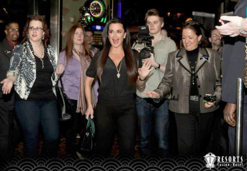 Kyle Richards and fans in Atlantic City