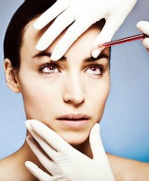 Academy Award attendees to receive “Vampire Facelift” vouchers