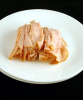 Sliced Smoked Turkey 204 grams = 200 Calories