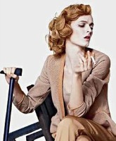 Former Vogue editor breaks promise not to photograph smoking models