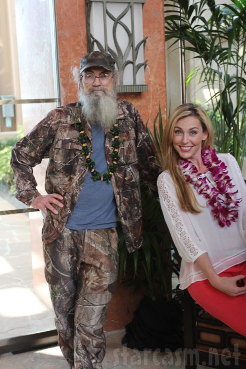 Duck Dynasty Uncle Si Robertson Jessica Robertson in Hawaii