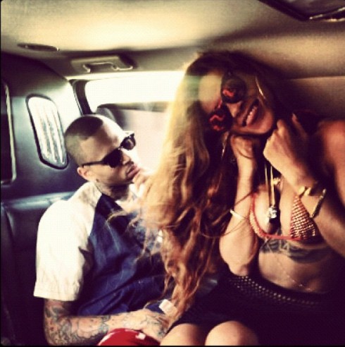 Chris Brown and Rihanna Instagram photo