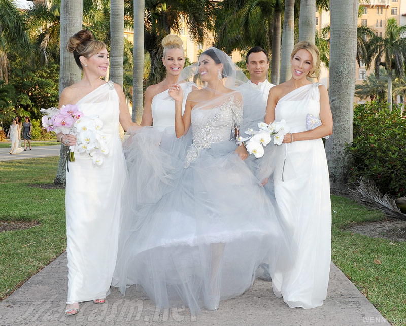 Adriana de Moura wedding photos Real Housewives of Miami Season 3