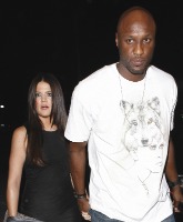 REPORT Lamar Odom gives Khloe Kardashian an ultimatum, they are effectively separated
