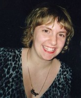 Lena Dunham shares advice column she wrote to at 19 for help on losing her virginity