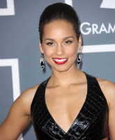 Alicia Keys believes aliens live among us, would go to space with them
