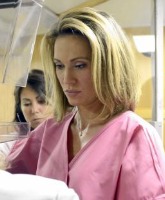 GMA’s Amy Robach diagnosed with breast cancer after on-air mammogram, to undergo double mastectomy