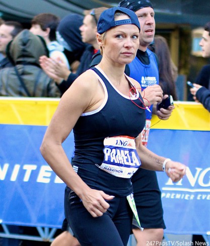 PHOTOS Pamela Anderson ran the New York City marathon, raised $75,000