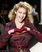 PHOTOS Yolanda Foster’s daughter Gigi Hadid for S.I. Swimsuit Edition, CR Fashion Book and NYFW