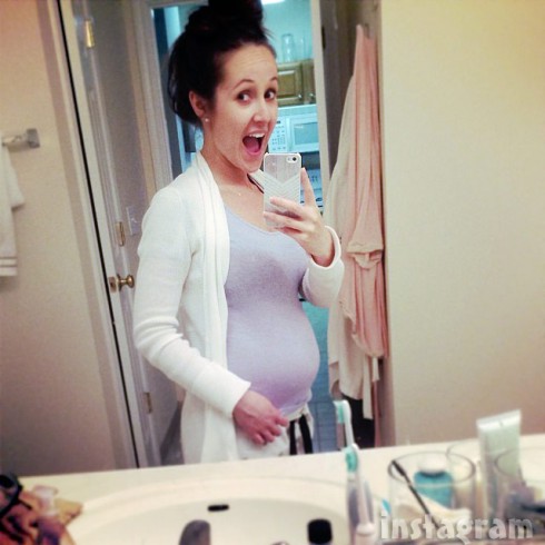 The Bachelorette Ashley Hebert Rosenbaum baby bump pregnancy photos