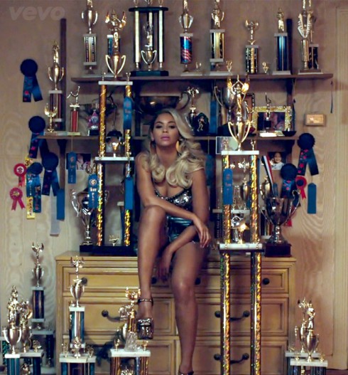 Beyonce Pretty Hurts music video 