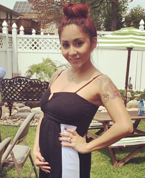 Pregnant Snooki Feature