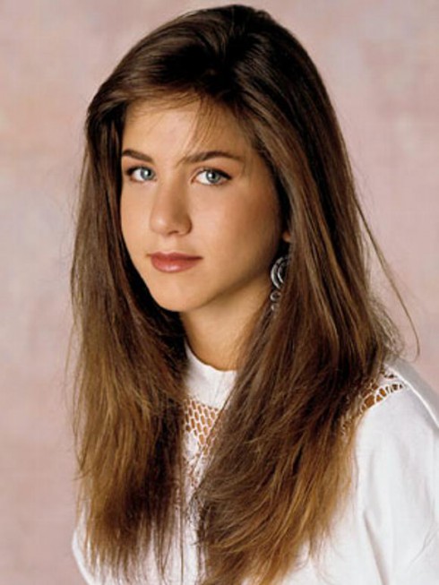 Jennifer Aniston nose job before and after plastic surgery photos