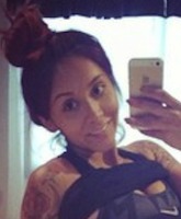 PHOTOS Snooki’s baby bump is on display in shirtless selfie