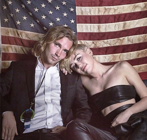 Miley Cyrus - Jesse Helt - VMAs 2014